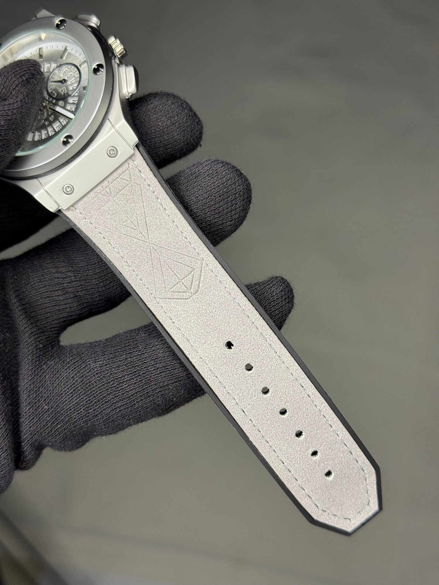 Black Silver Hub Silicone Strap Watch