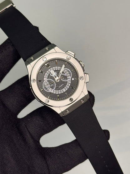 Black Silver Hub Silicone Strap Watch